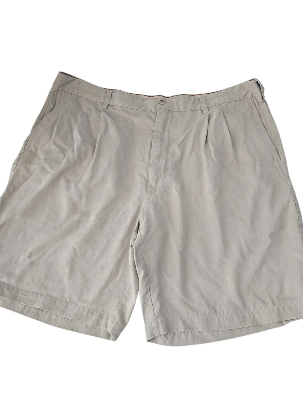 Tommy Bahama Men's Classic Lightweight Khaki Shorts Silk/ Rayon 38